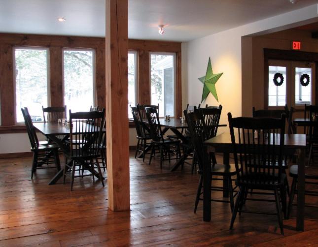 Pine Lodge Muskoka Huntsville Exteriér fotografie